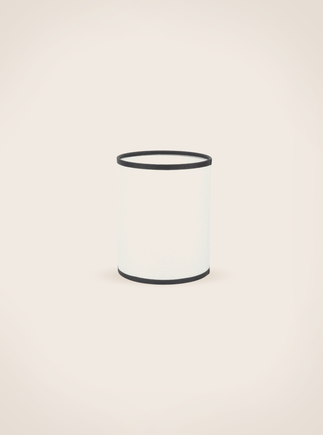 Abat-jour Lory en papier blanc et contours noirs