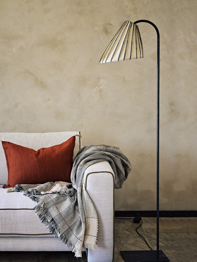 Ella floor lamp base