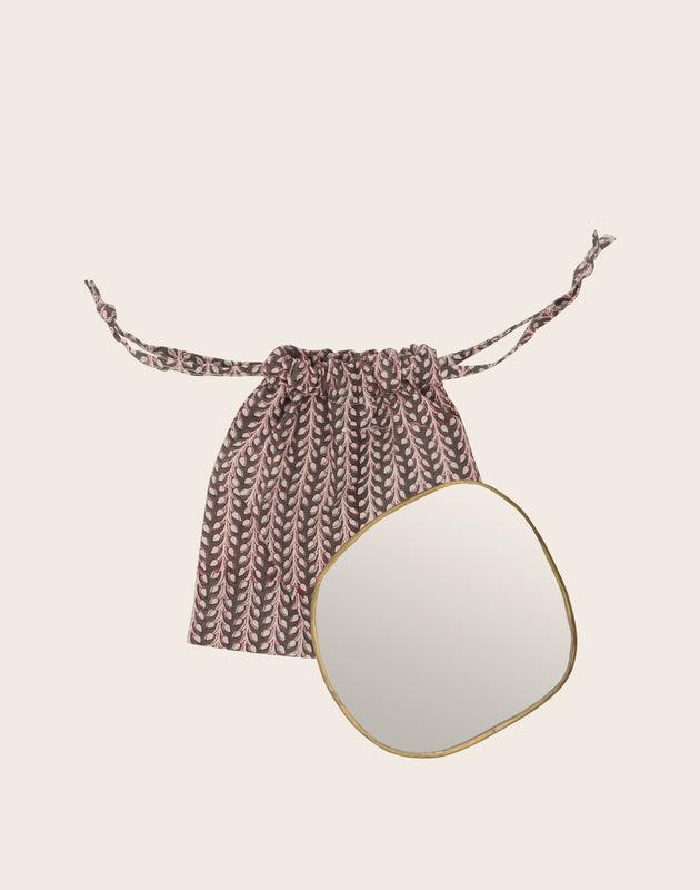 collection mini miroir Ame en laiton à emporter
