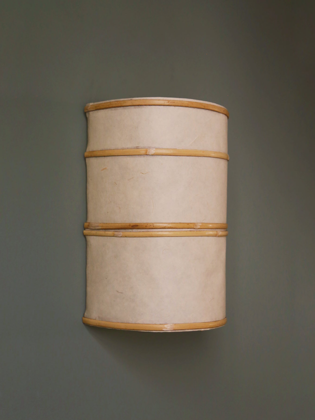 Applique en bambou de couleur naturelle à accrocher au mur