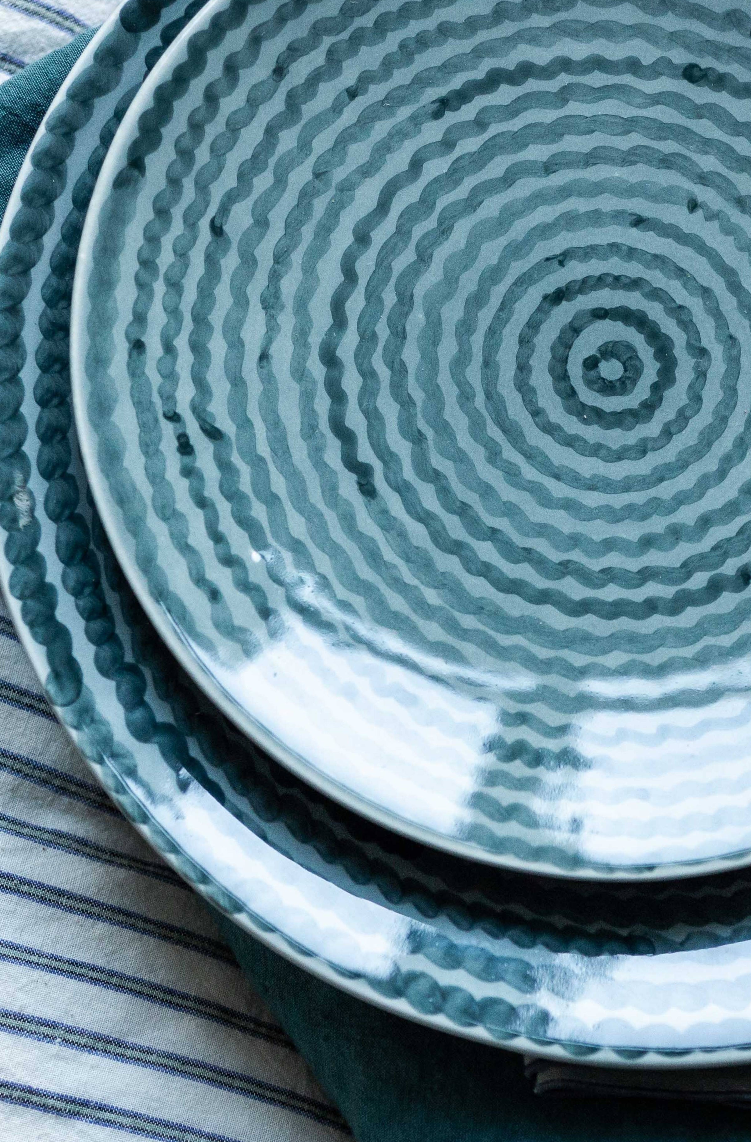 Lot d'assiettes bleue en faïence