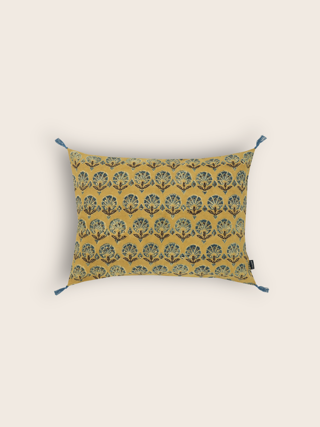 Ajrak cushion cover