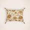 Housse de coussin en coton brodé inspirée de l'art du suzani couleur Canelle
