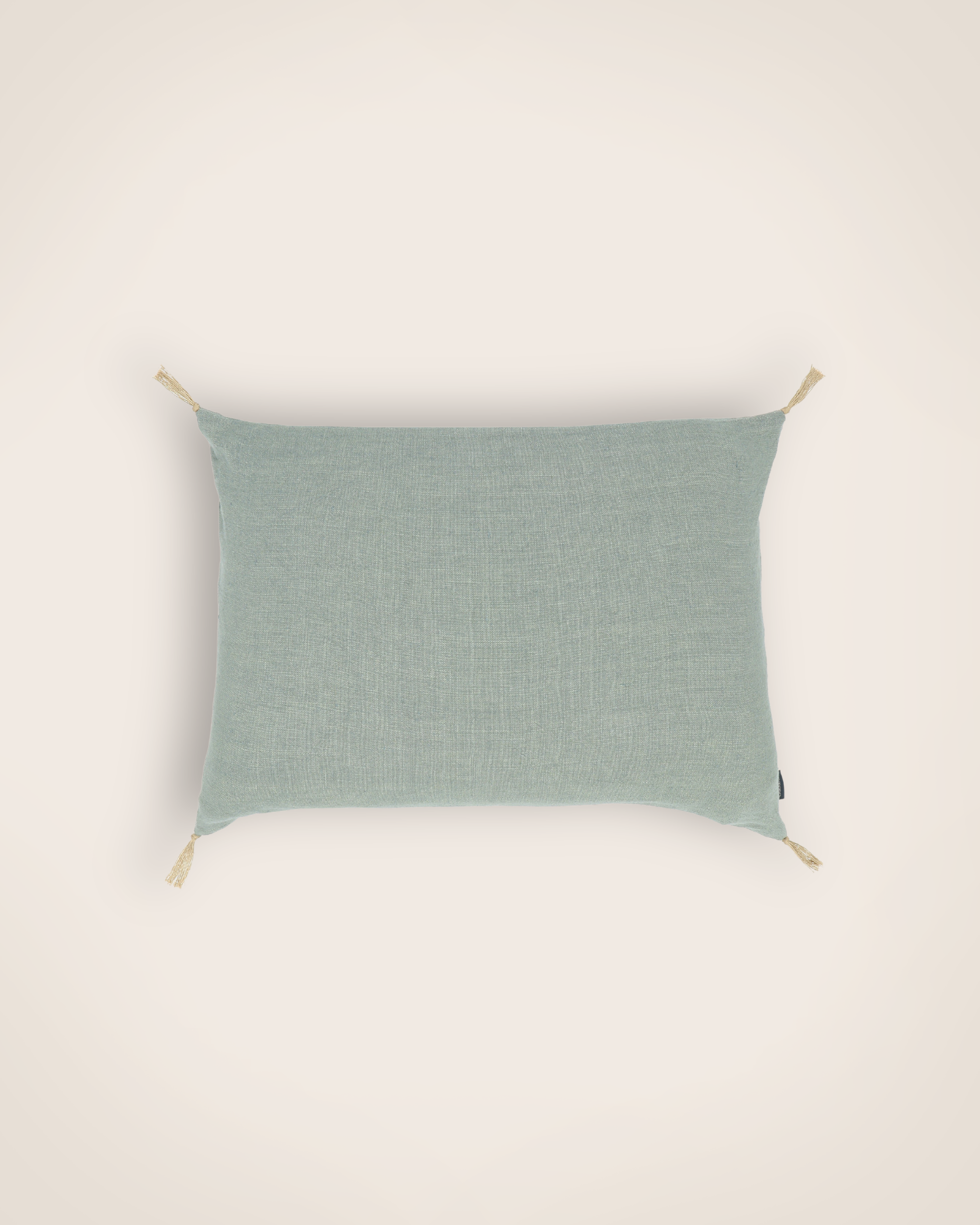 Housse de coussin Luni en lin fabriquée en France couleur lichen