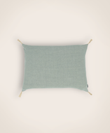 Housse de coussin Luni en lin fabriquée en France couleur lichen