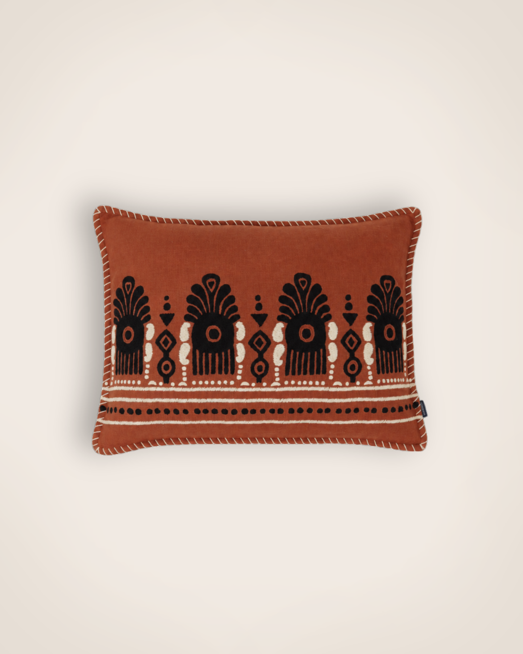 Naya cushion cover