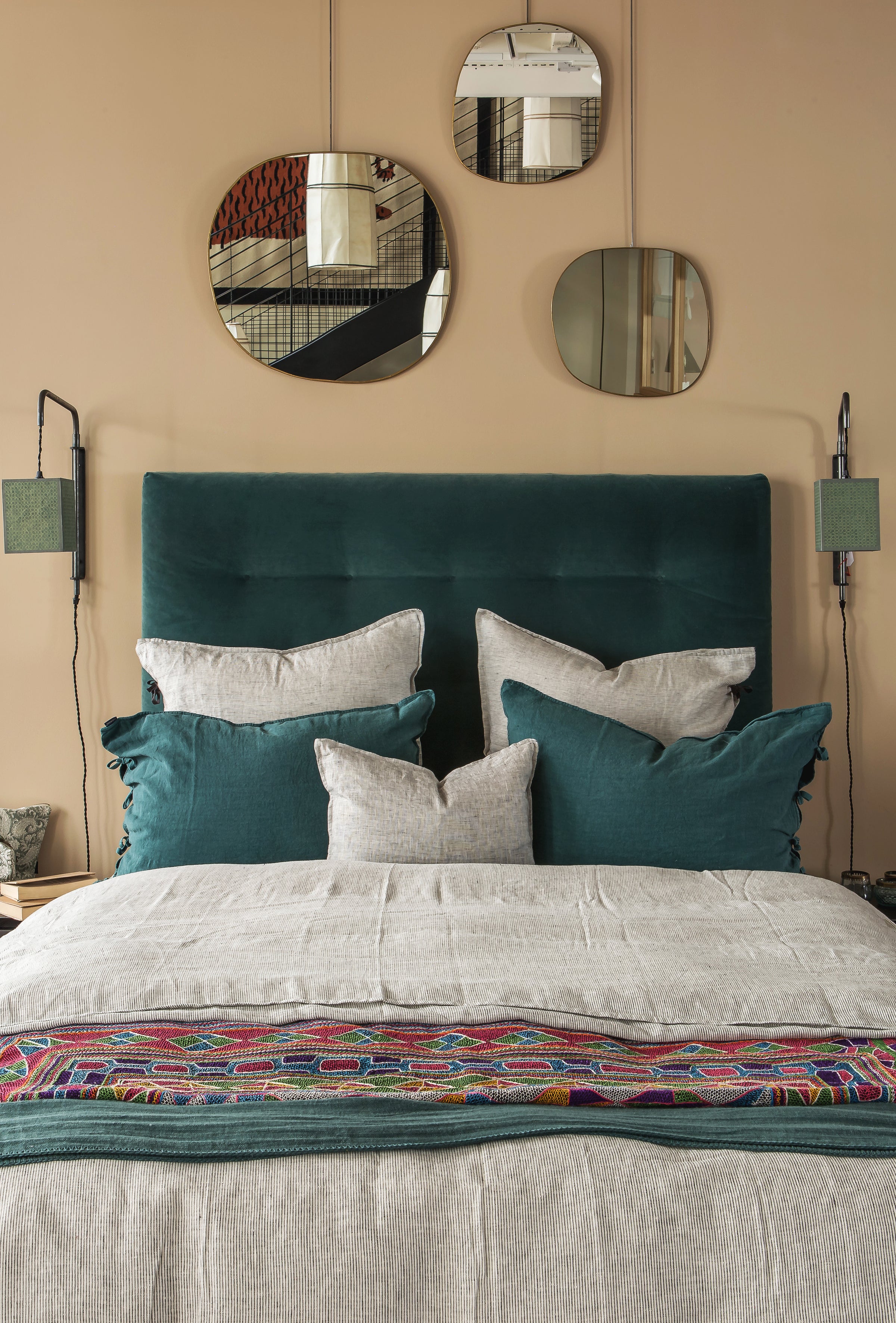 Tête de lit Adar réalisable dans le tissu de votre choix