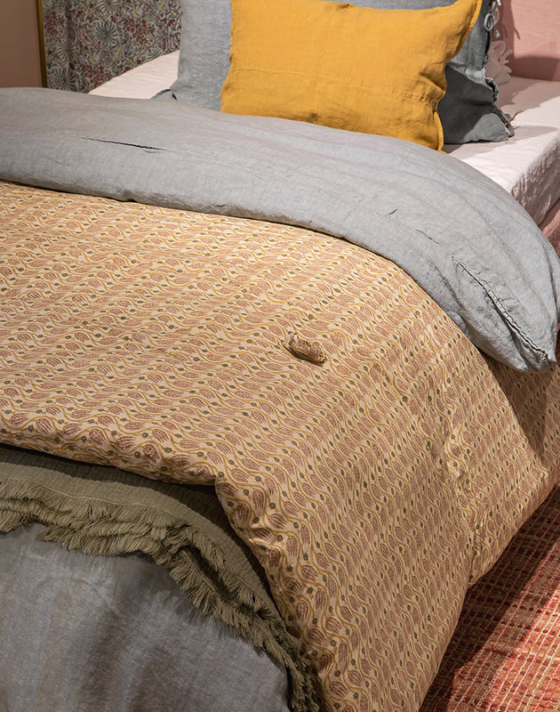Courtepointe Tullio en coton à motifs pour bout de lit