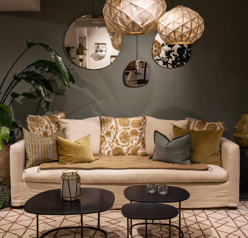 Trois tables basses Ame en acier brut 