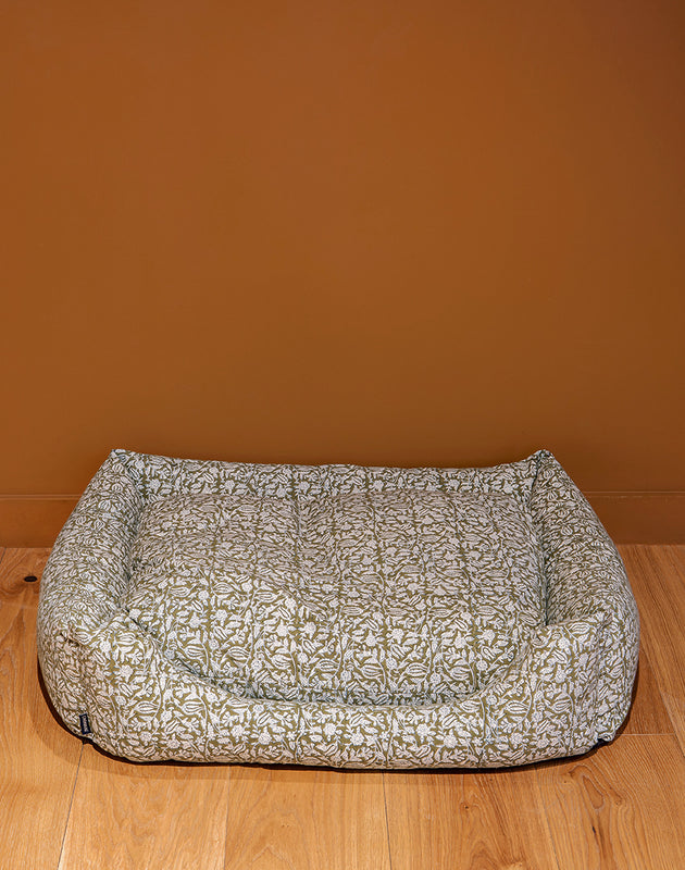 Dog basket