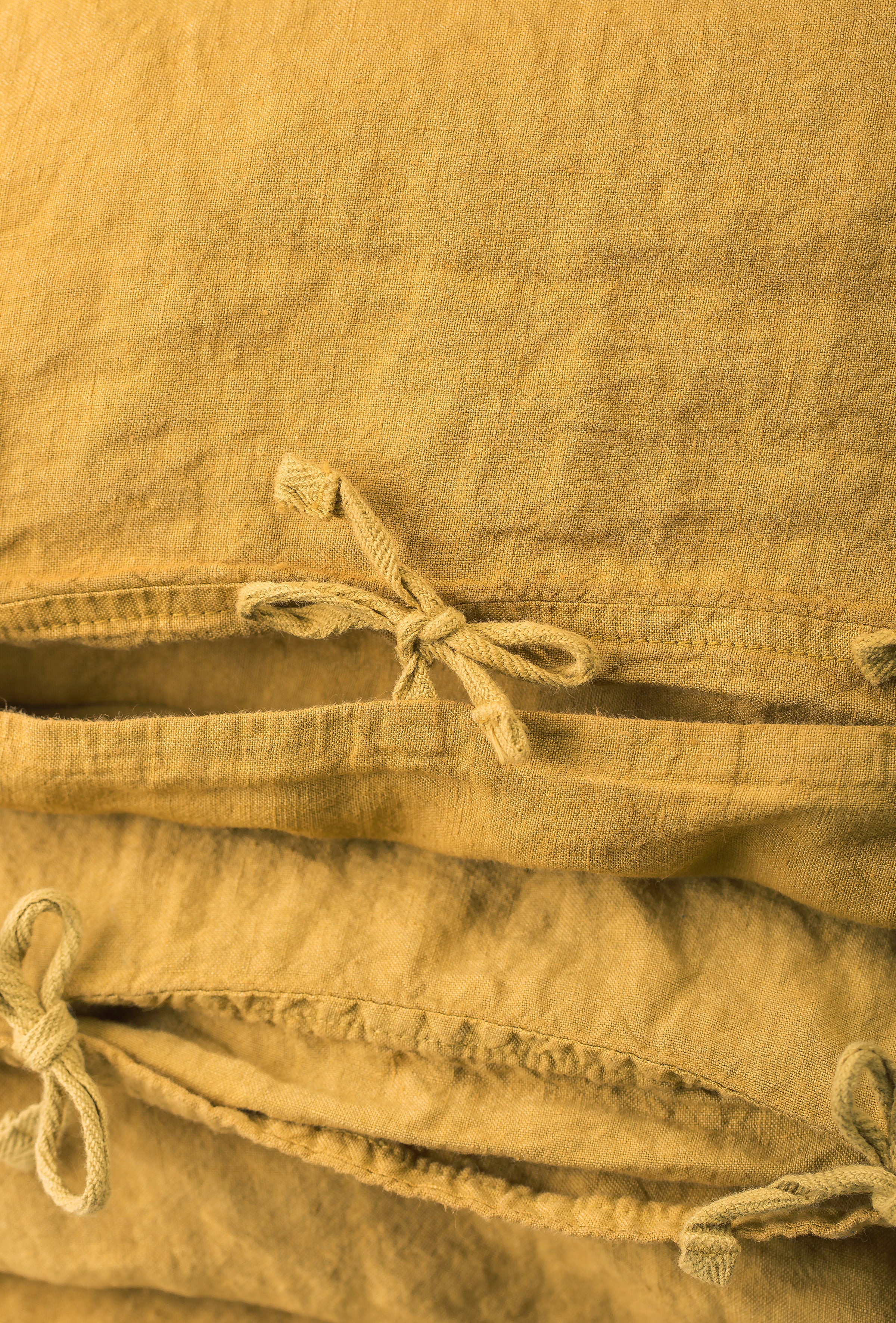 Selena bedding set - Turmeric