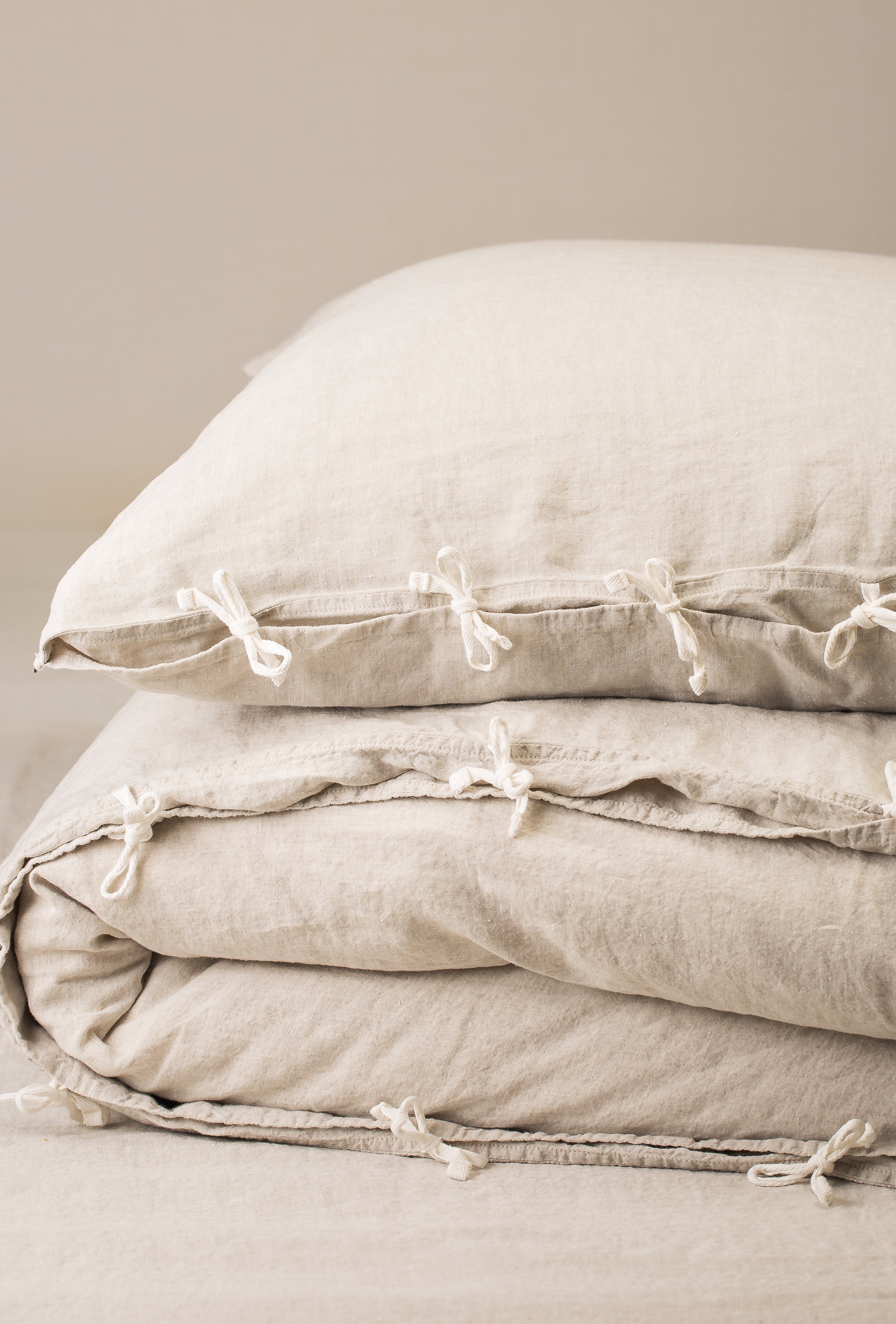 Selena Bedding Set - Cement