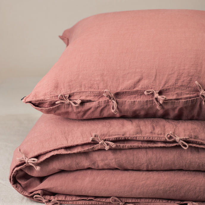 Selena Bedding Set - Camellia