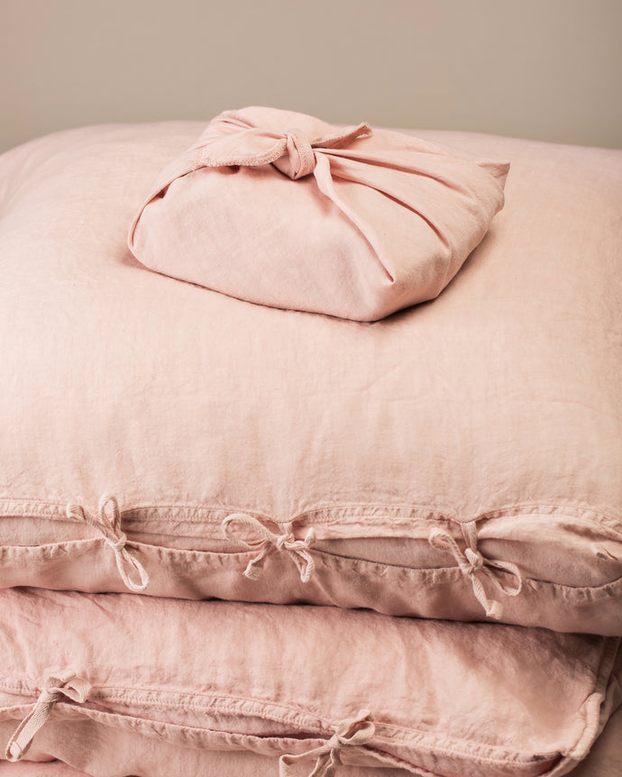 Selena Bedding Set - Dawn