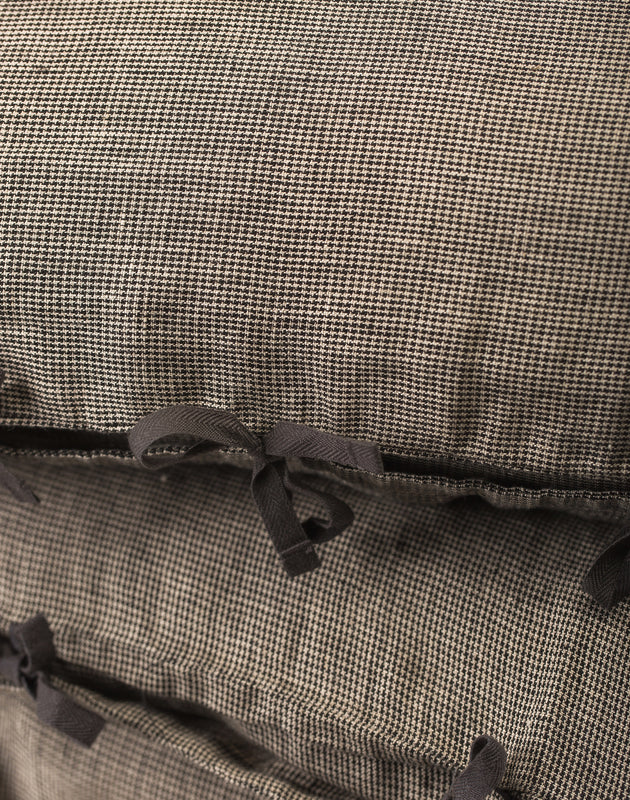 Thread by thread duvet cover