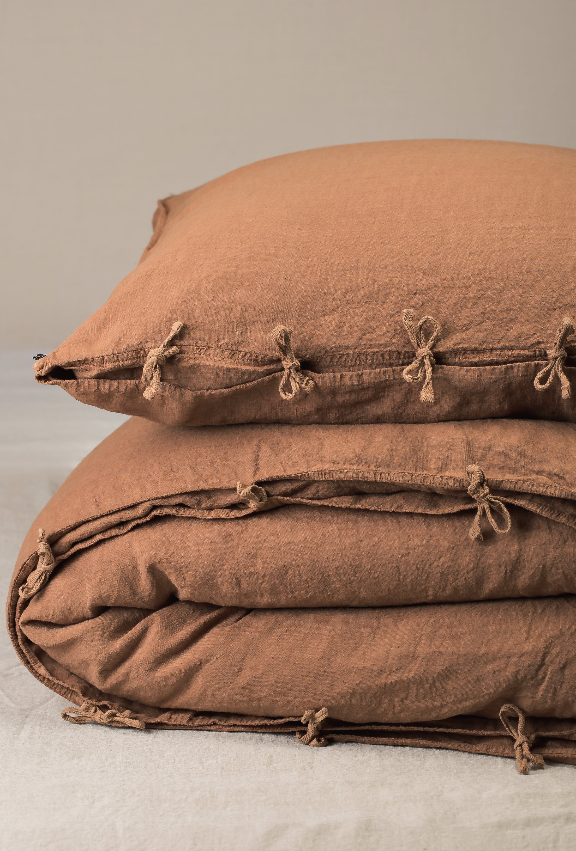 Selena Bedding Set - Sepia