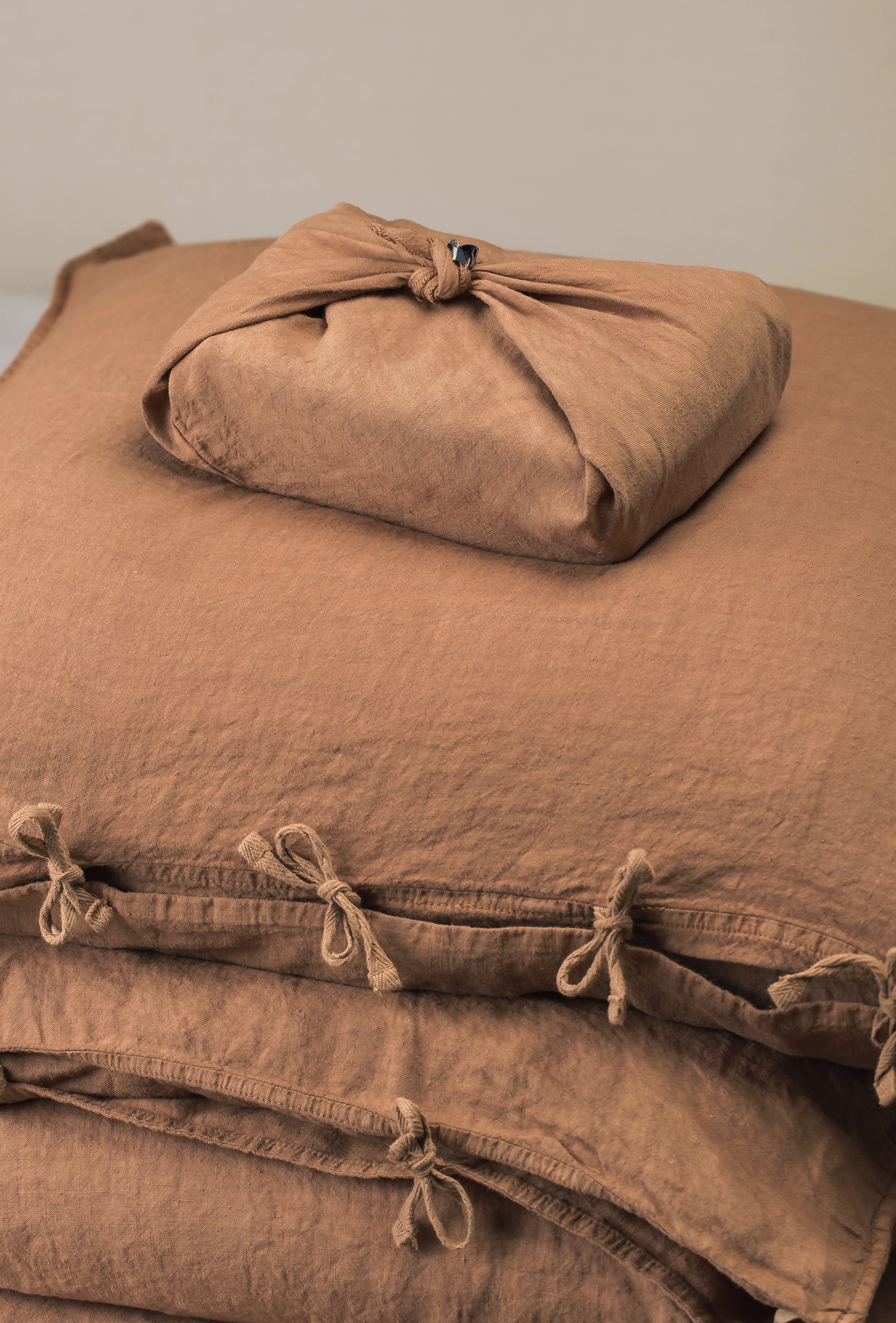 Selena Bedding Set - Sepia