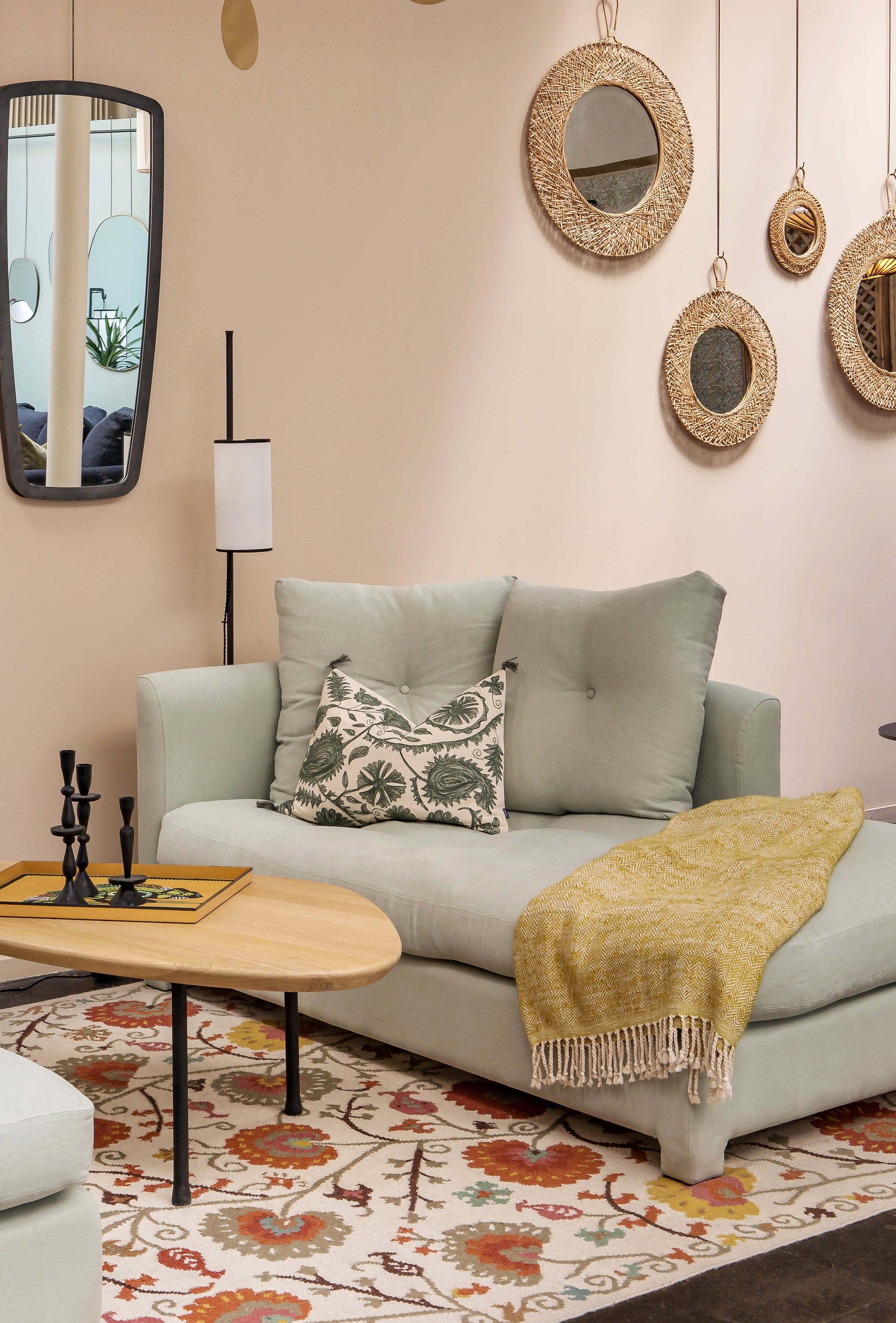 Ko floor lamp base