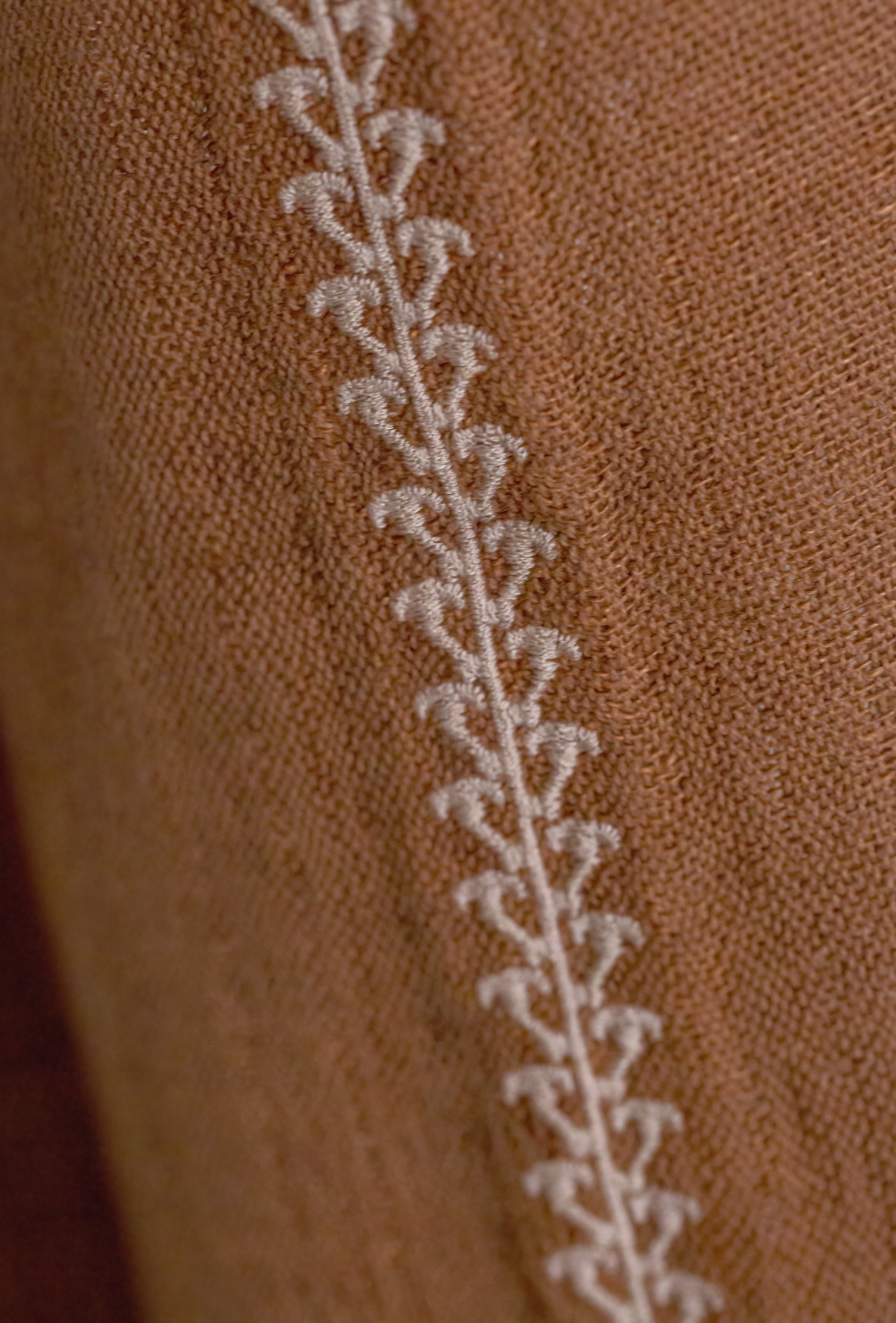 Zarif bedspread