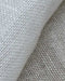 Détail des mailles du Tissu Canigo en voile de lin