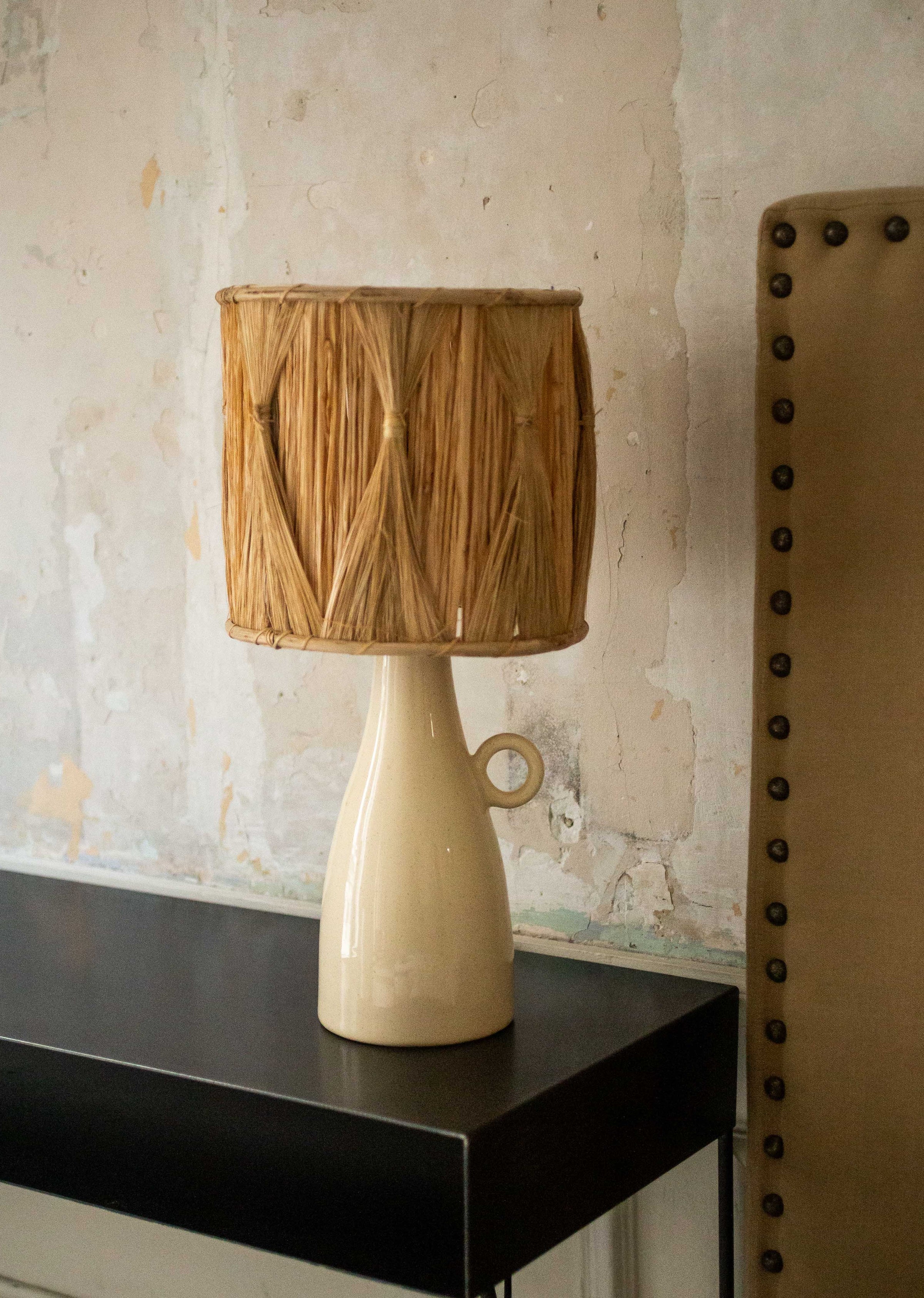 Lampe de bureau en bambou tressé 