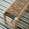 Petit banc naturel et vert tressé en coton et bois d'eucalyptus