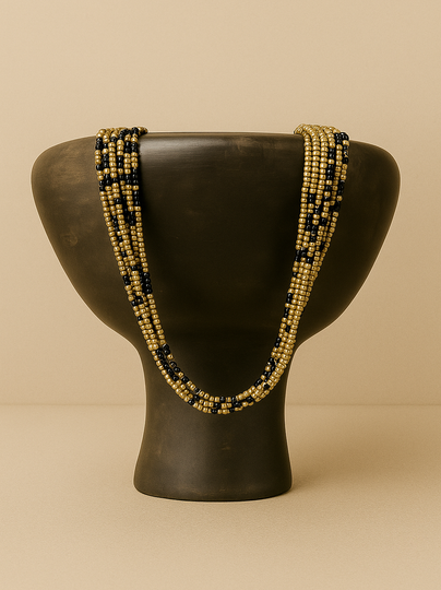 Gold pearl necklace