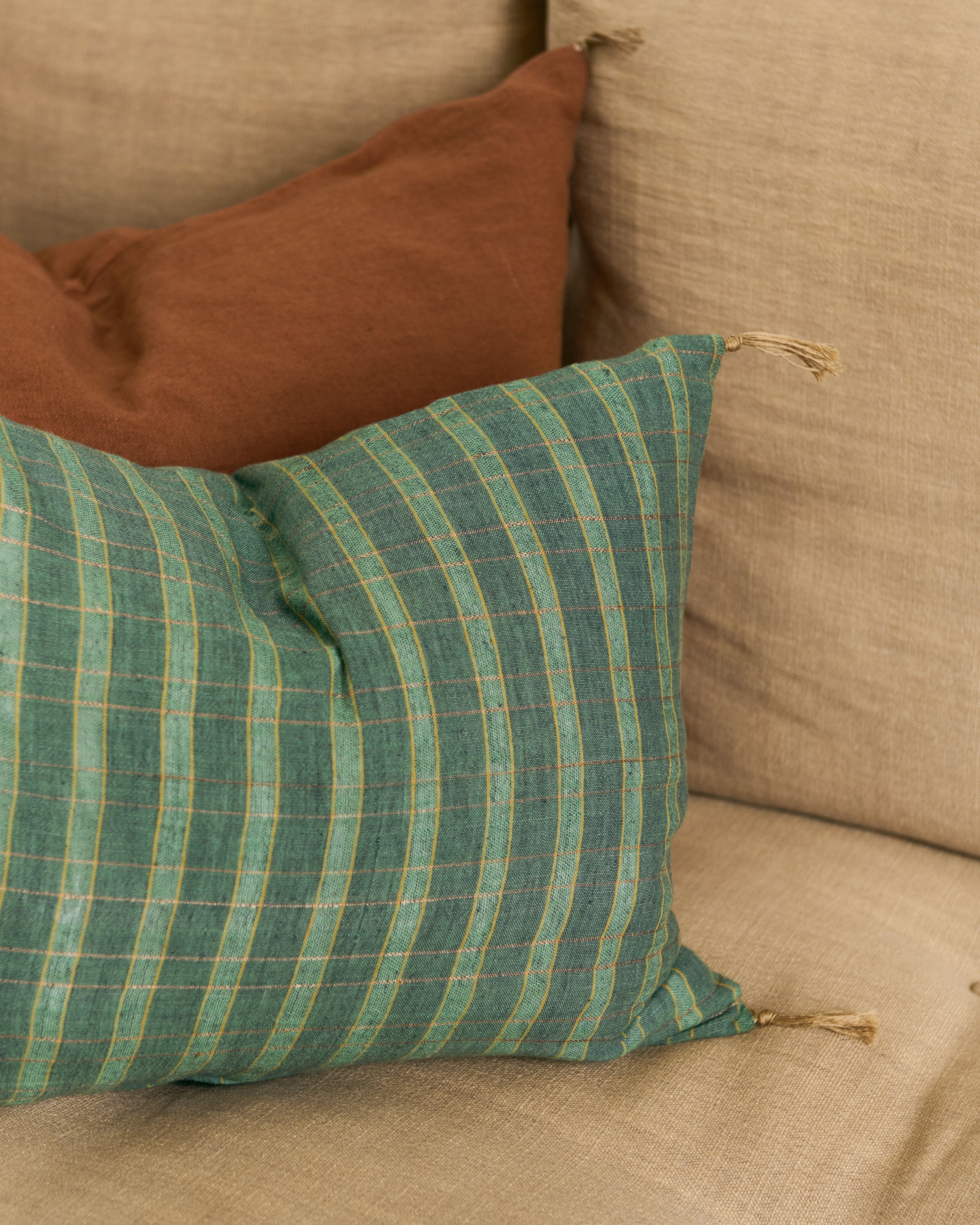 Bajna cushion cover