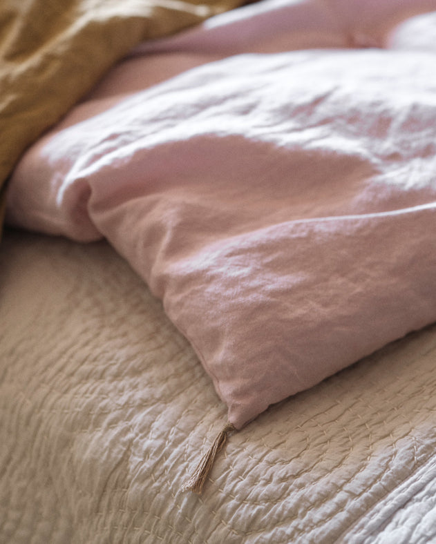 Kandi bedspread