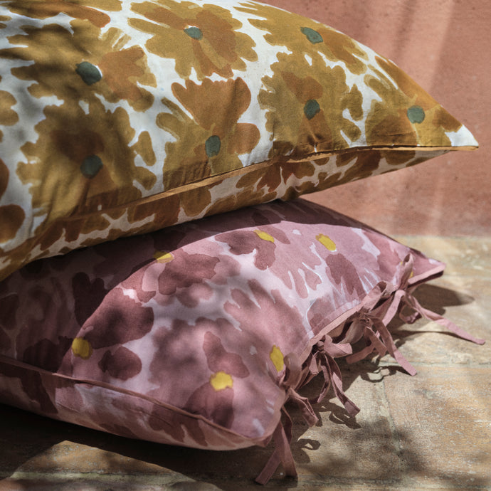 Set of 2 Peonia pillowcases