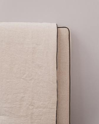 Poppi headboard