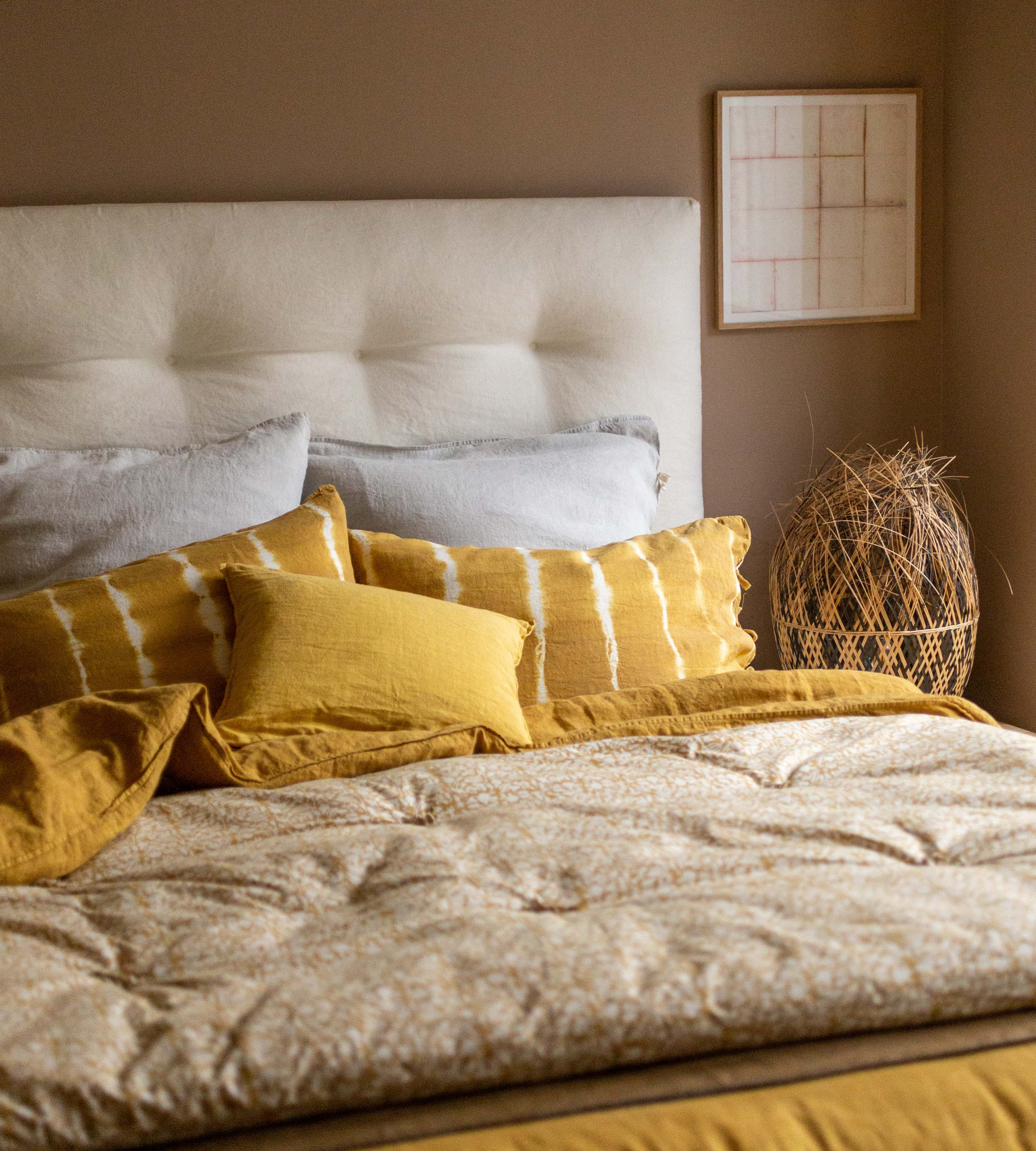Adar headboard