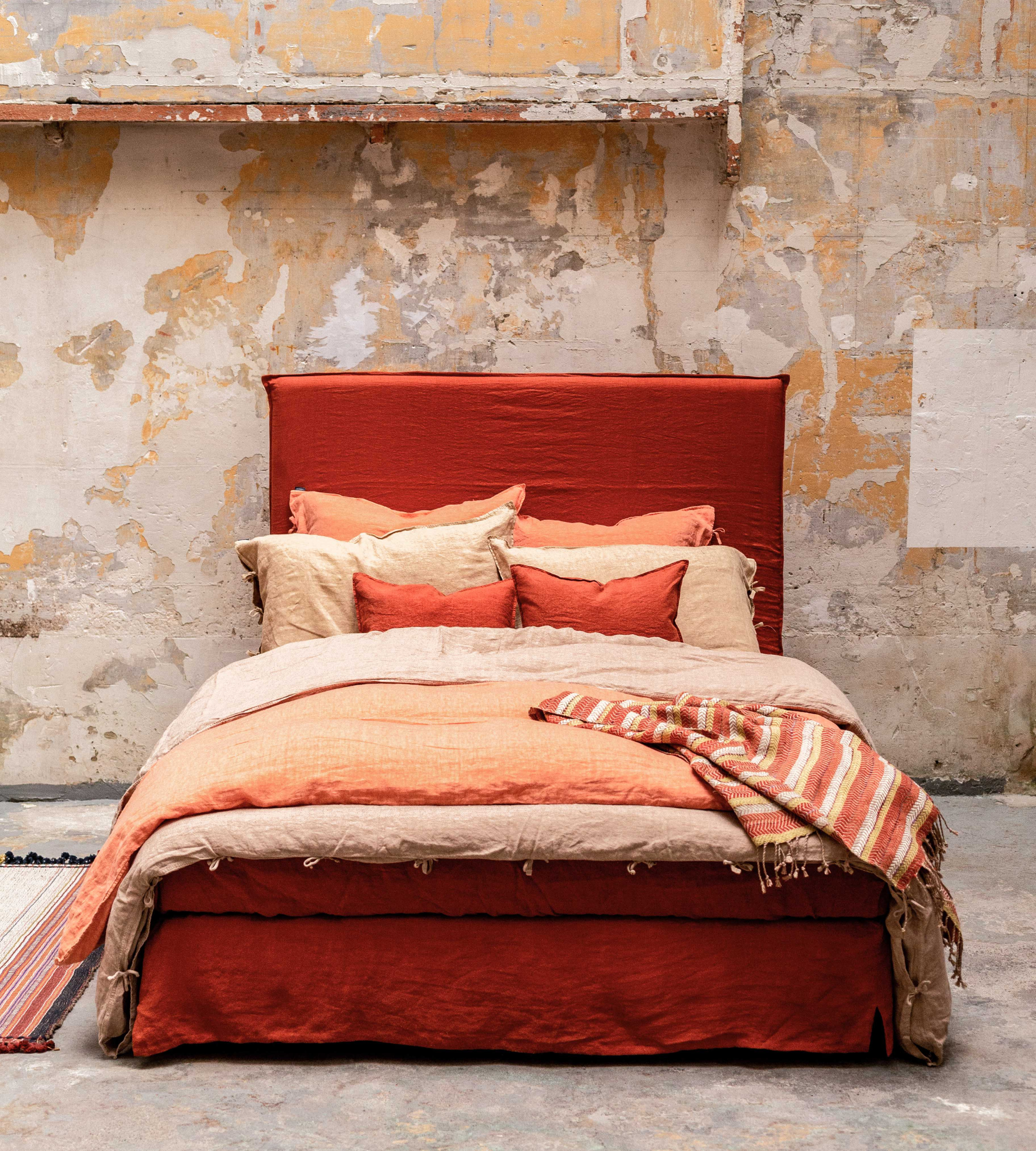 Holi headboard and divan cover