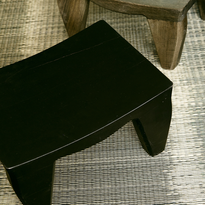 Keshi Stool
