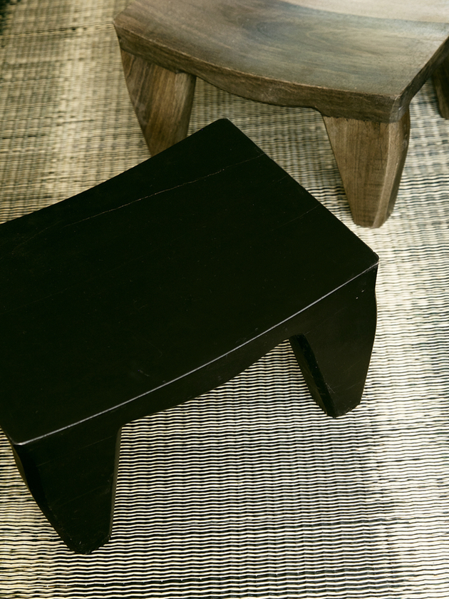 Keshi Stool
