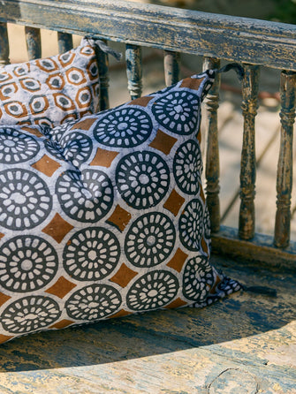 Pomelo cushion cover