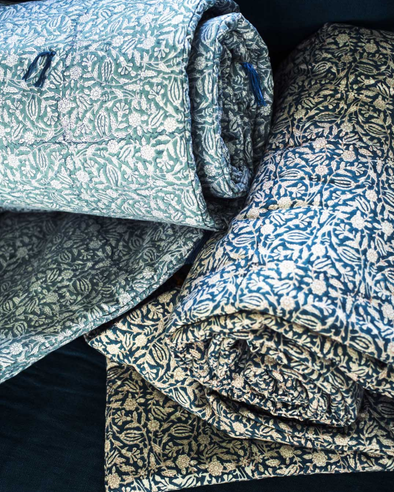 Tulipan sofa cover
