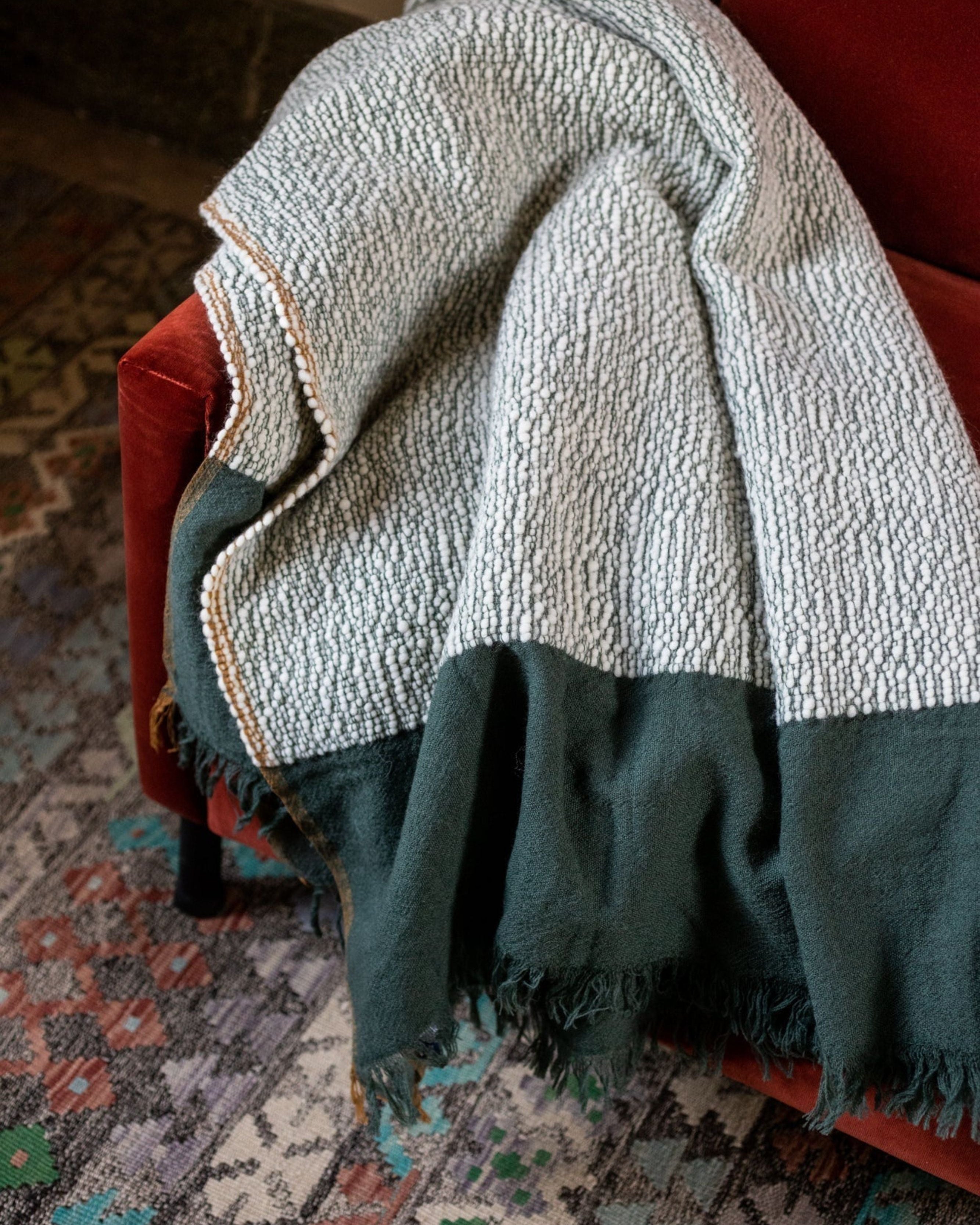 CARAVANE ウールブレンド ブランケット CARAVANE ウールブレンド ブランケット and Throws sofa メルカリ