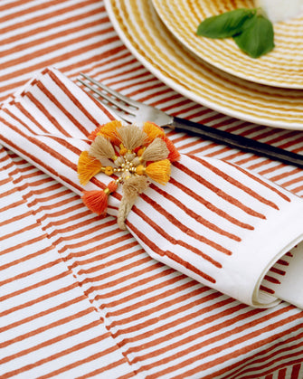 Set of 4 Aryo towels