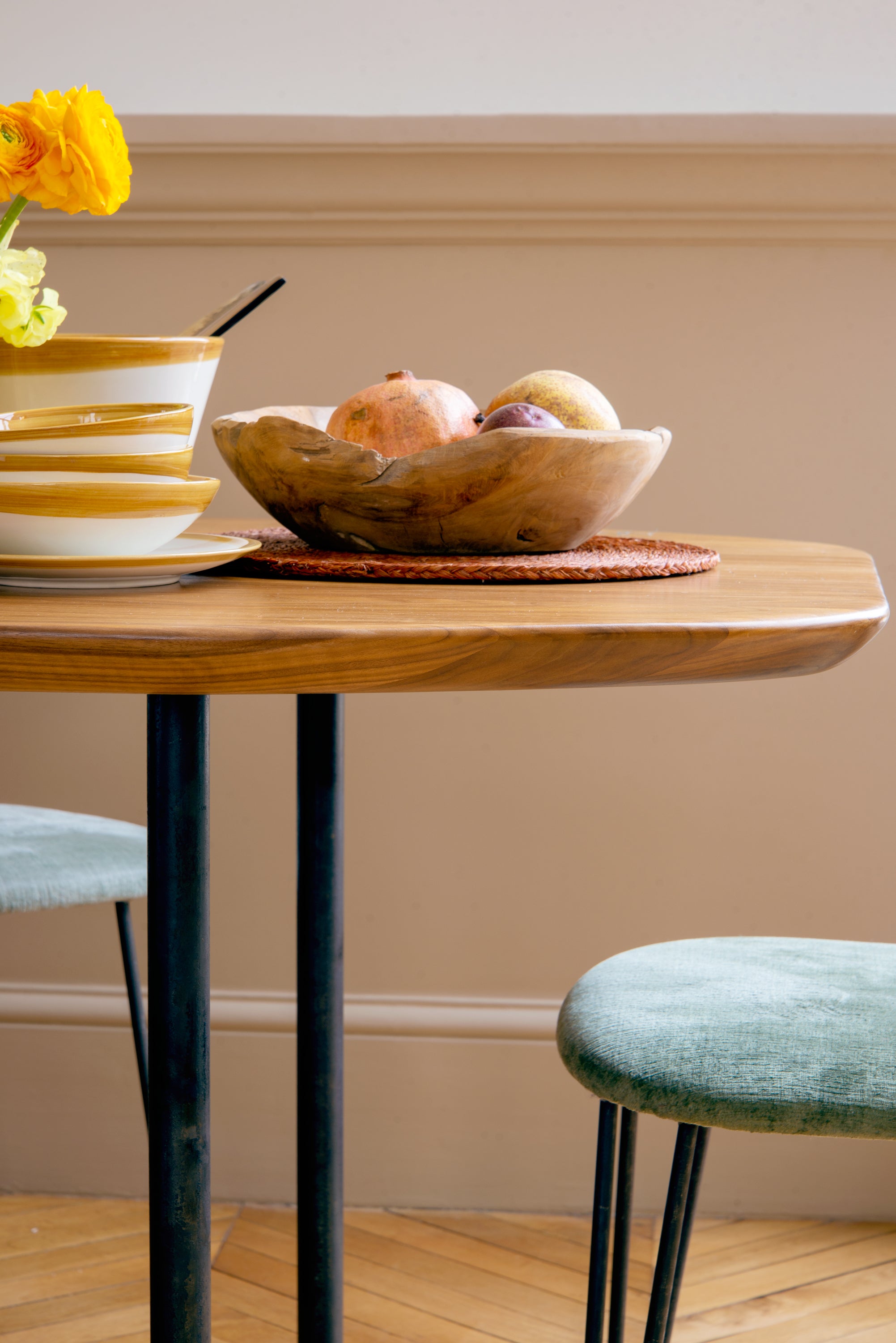 Furniture: desks, tables, console, shelves - Caravan Furniture: desks, tables, console, shelves - Caravan