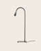 Pied de lampe à poser en acier brut noir avec coubure à son sommet 
