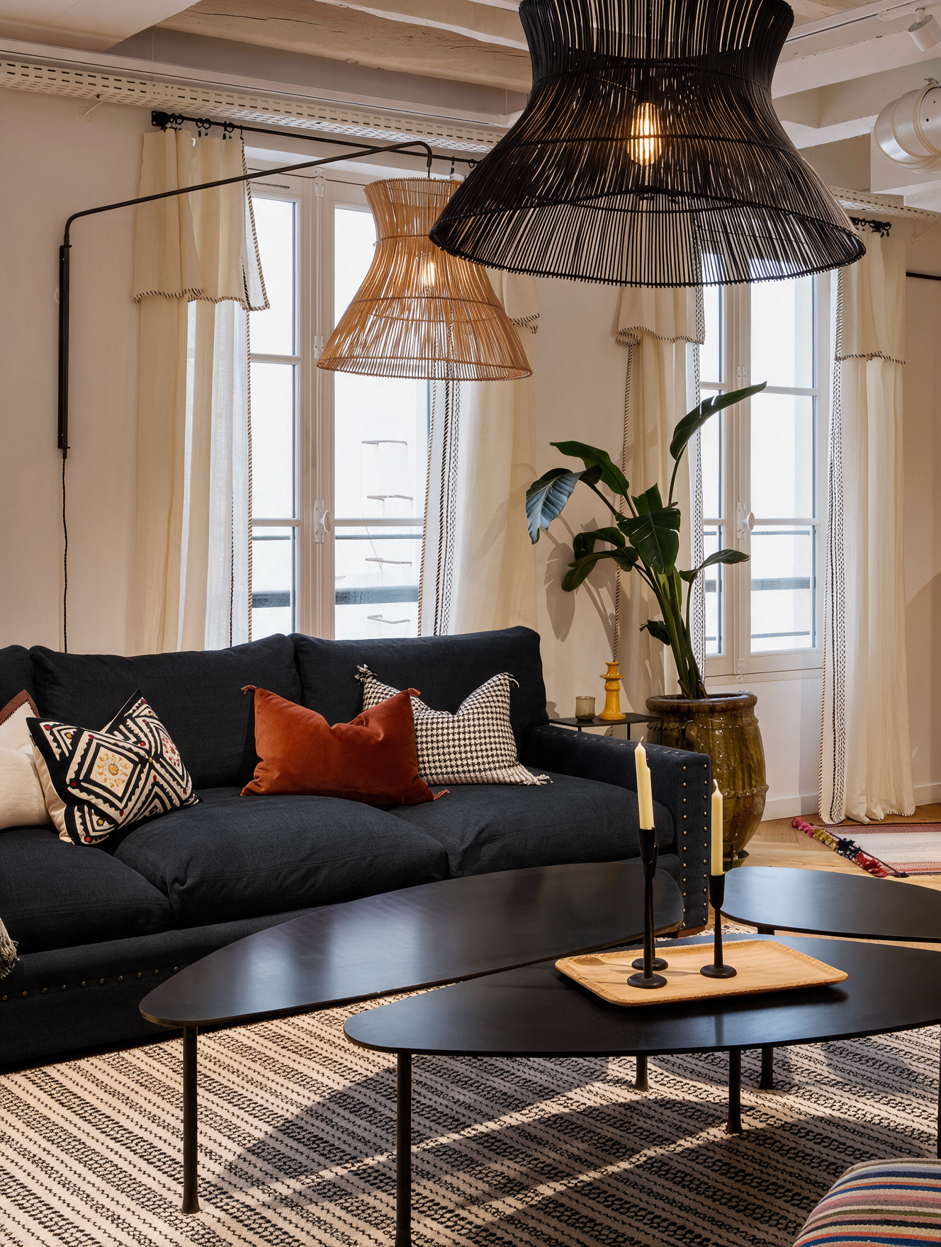 Victor Gareth Night Sofa