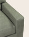 Zoom sur accoudoir du fauteuil Higor de chez Caravane