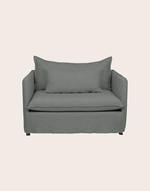 Holi Loveseat 
