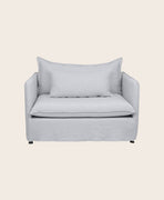 Loveseat Holi