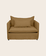 Loveseat Holi