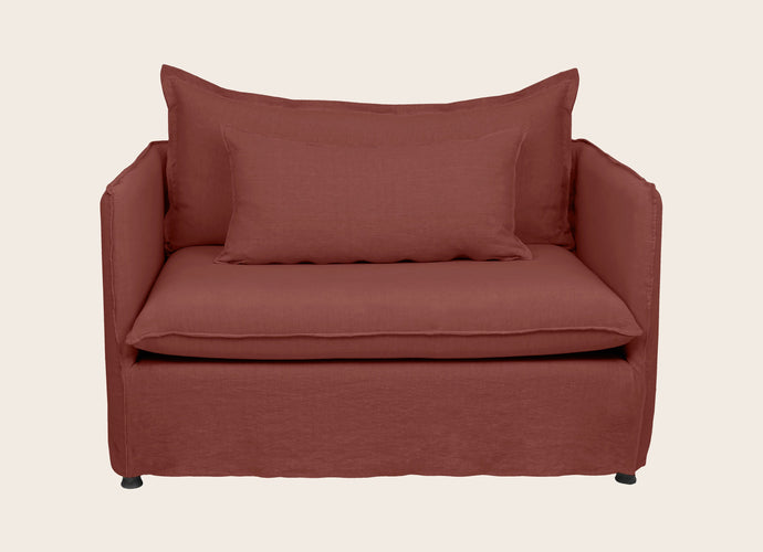 Loveseat Holi