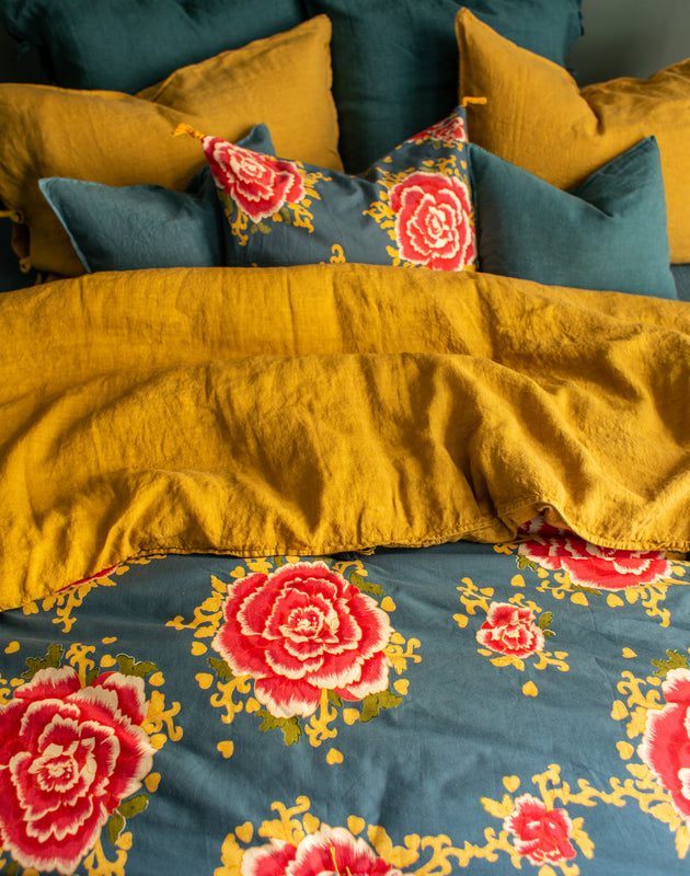 Courtepointe pour bout de lit en coton motifs floraux Liao