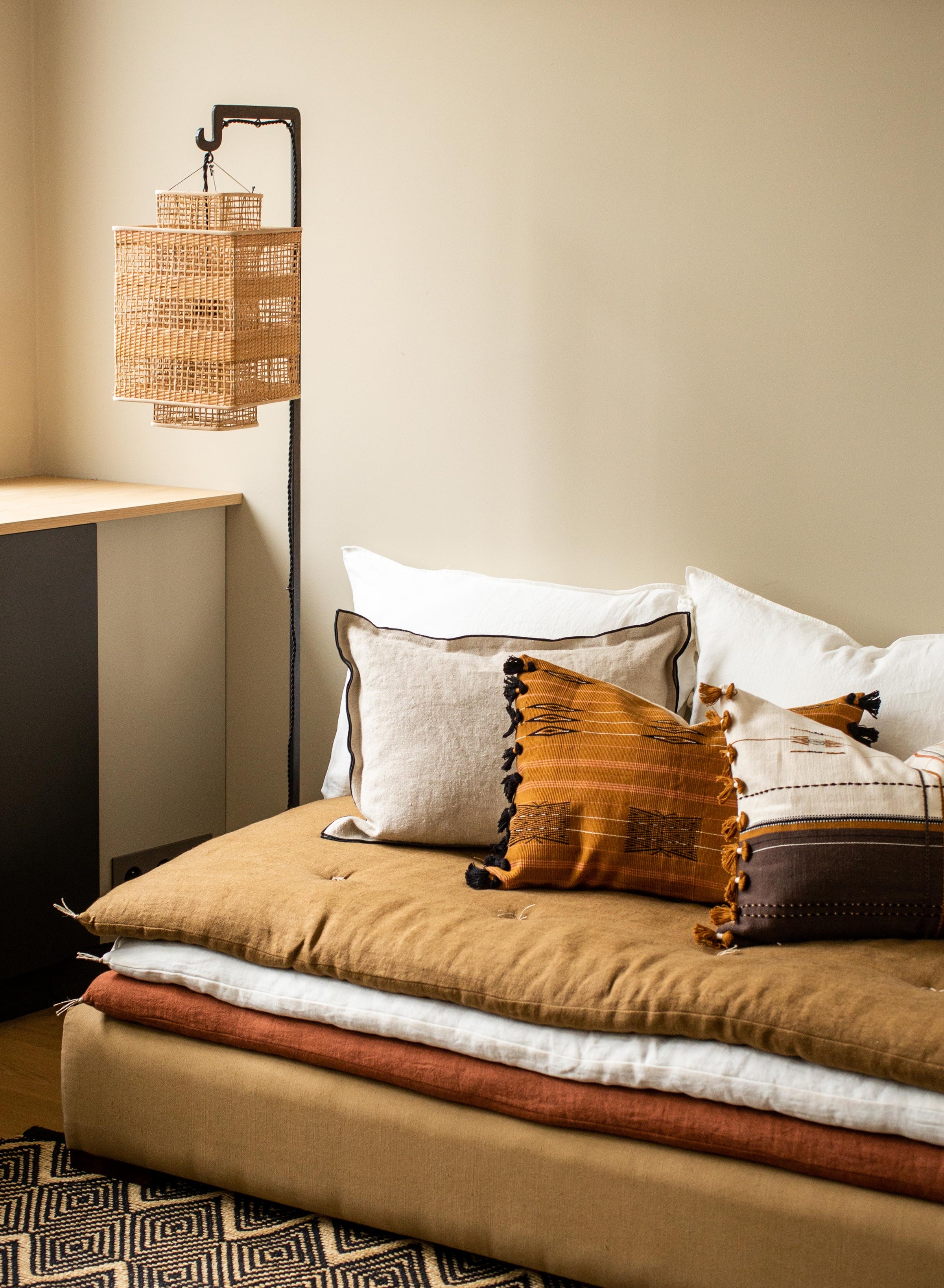 Luminaire : abat-jour en bambou comme une suspension
