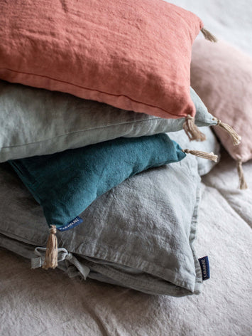 Petit coussin pour la nuque en lin lavé et balle d'épeautre